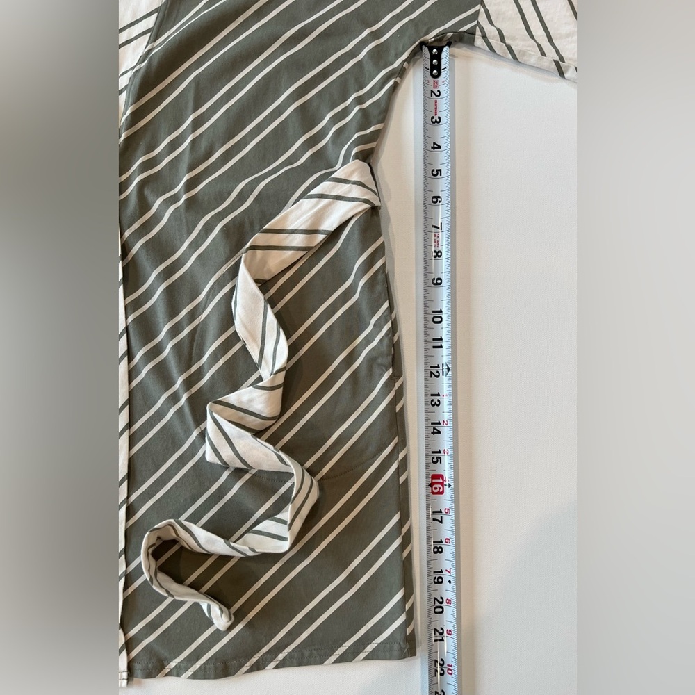 Pact 100% Organic Cotton Olive and Cream Striped Robe 3/4 Sleeve Size XS - Picture 5 of 12
